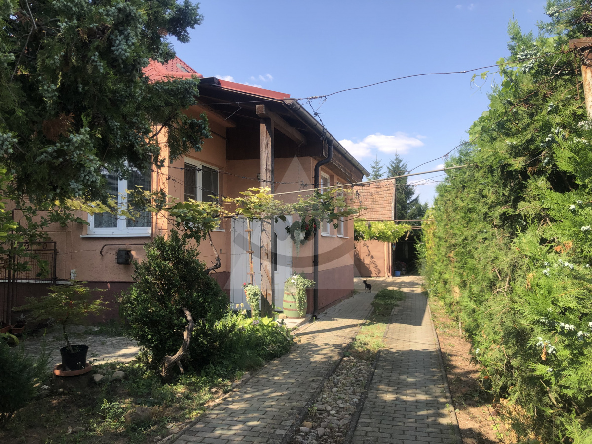 Family house with 2-apartment units for sale, Zavar, district of Trnava